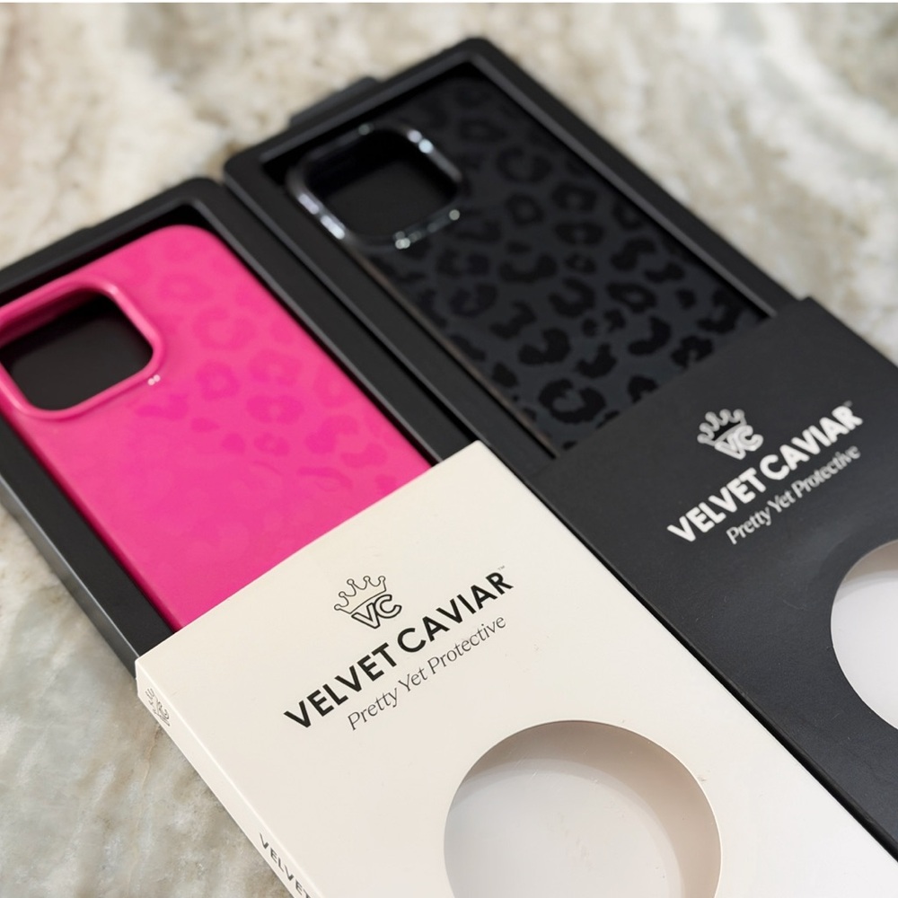 Velvet Caviar Phone Case Bundle iPhone 15 Pro Max Black Leopard & Pink Leopard - Picture 3 of 6